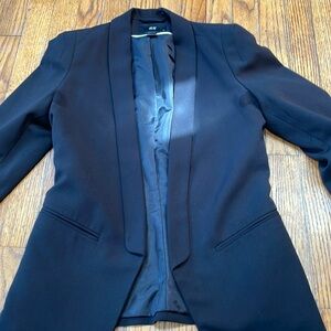 Beautiful like new H&M blazer